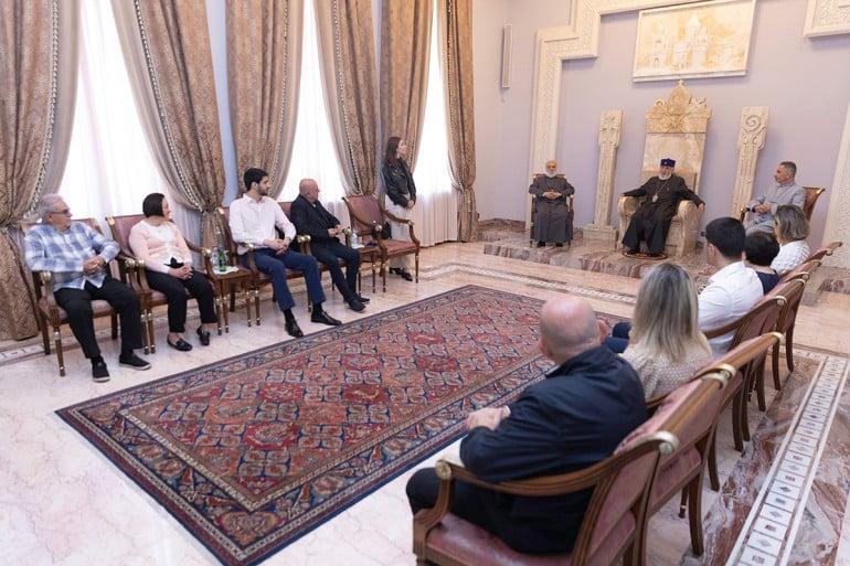 Վեհափառը Բրազիլիայի հայոց թեմի ուխտավորների հետ հանդիպմանը կարևորել է ուխտագնացությունների կազմակերպումը դեպի հայրենիք