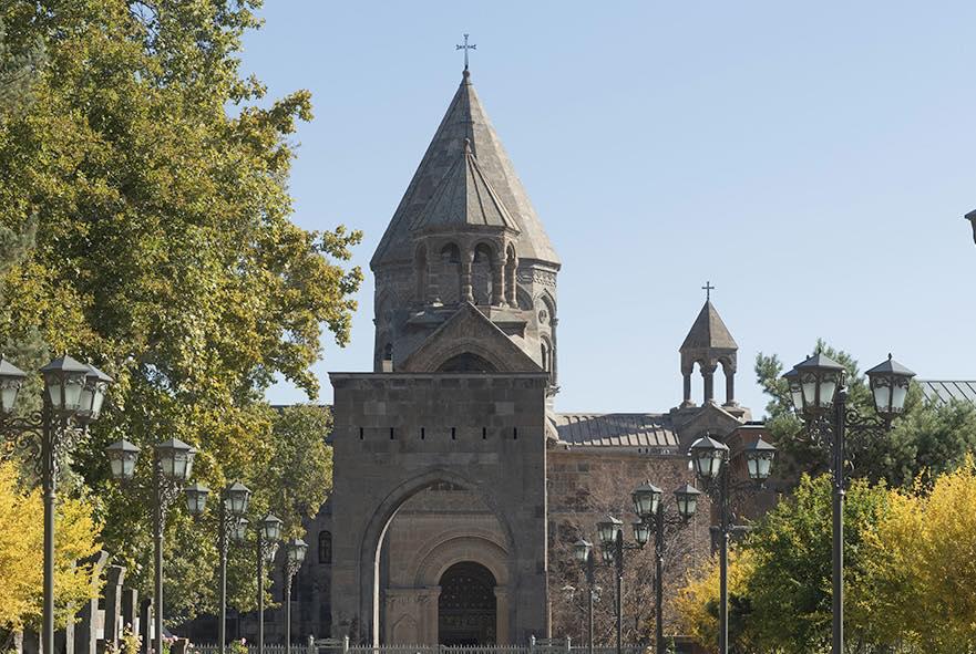 Նման անխոհեմ քայլերը կարող են հանգեցնել հերձվածի՝ ցավալի հետևանքներով. Մայր Աթոռի հայտարարությունը