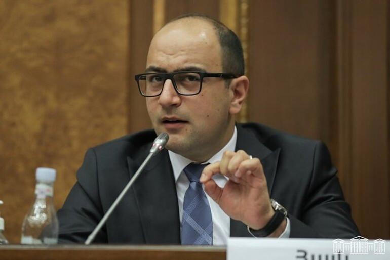 Երևի քպականը մոռացավ ասի, որ իրենց կառավարման ժամանակ ադրբեջանցիները մտել են մեր երկրի տարածք