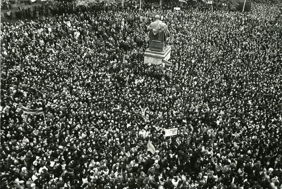 Պատմության այս խաչմերուկում մենք պետք է պատրաստ լինենք անցնելու մեր ուղին կրկին՝ հանուն Արցախի, Հայաստանի, հանուն մեր արժանապատվության․ Նաիրա Կարապետյան