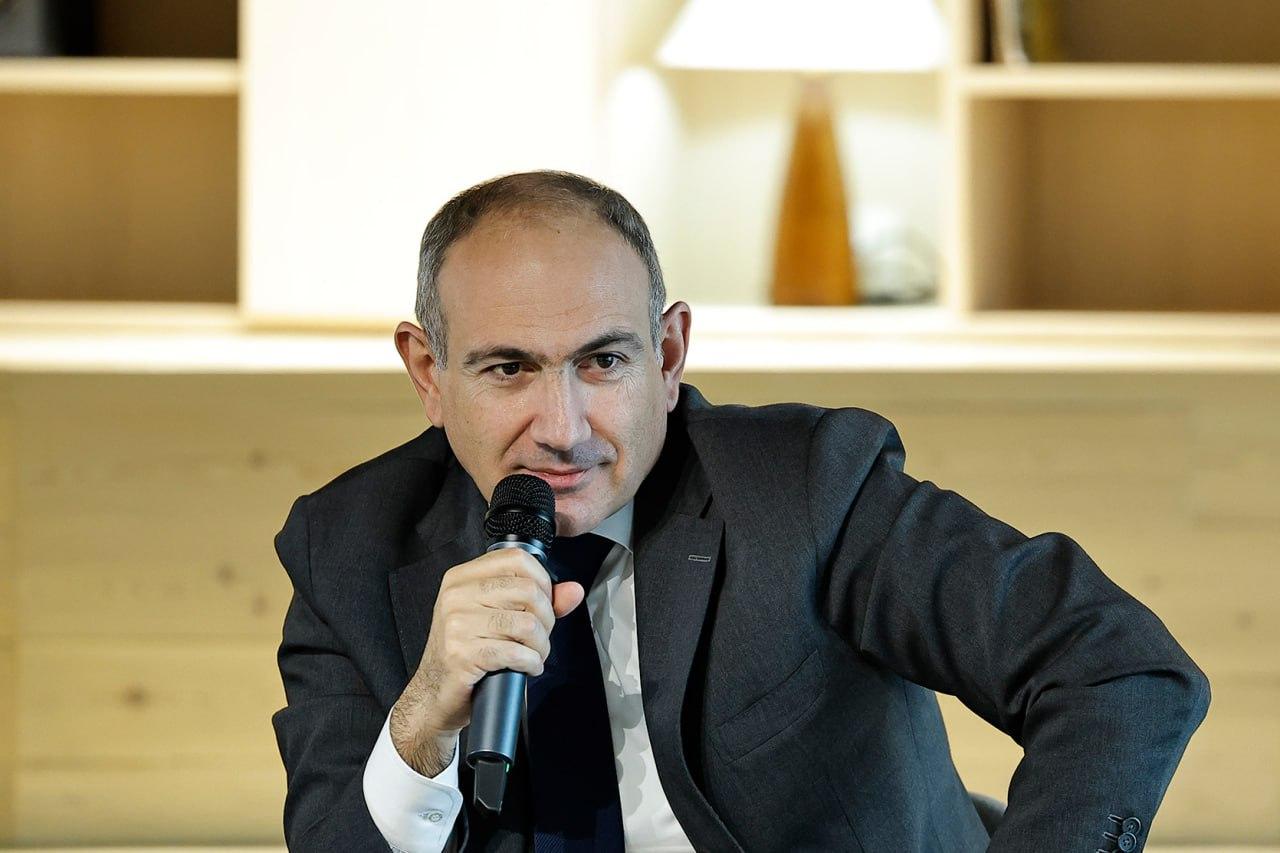 Փաշինյանը հոգեբանական սեանս է կազմակերպել․ «Իրավունք»