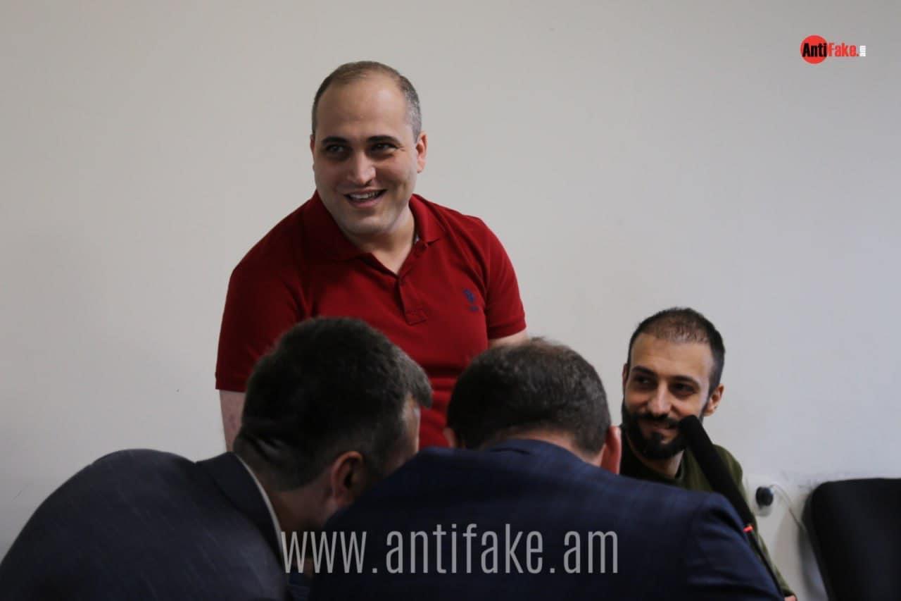 Հայաստանը որպես մեդիա ներկայացուցիչներին ազատազրկող պետություն է դասակարգվել  Սամսոնյանին և Սաղաթելյանին կալանավորելու համար