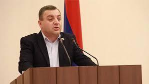 Դատարանի որոշմամբ Դավիթ Գալստյանի նկատմամբ կիրառված խափանման միջոցներից 2-ը հանվեց