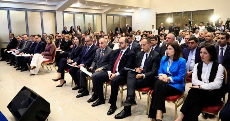 Փաշինյանի հրահանգով արցախցիներ են հավաքագրել. «Հրապարակ»