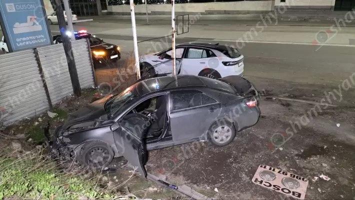 Ավտովթար է տեղի ունեցել Թբիլիսյան խճուղում, վիրավորներ կան