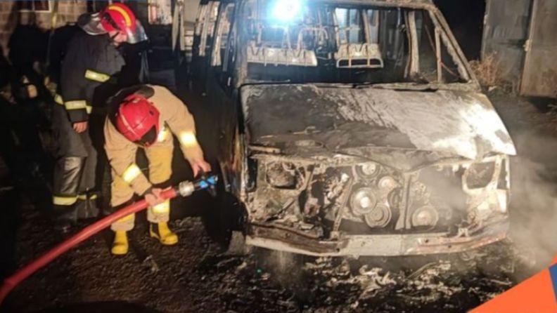 Քասախում այրվել է «Ford» և երկու աղբաման