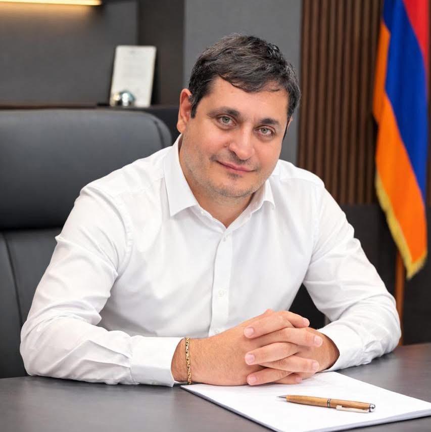 Սամվել Թադևոսյանը հայտնում է «Թադևոսյանս» բարեգործական հիմնադրամի ստեղծման մասին