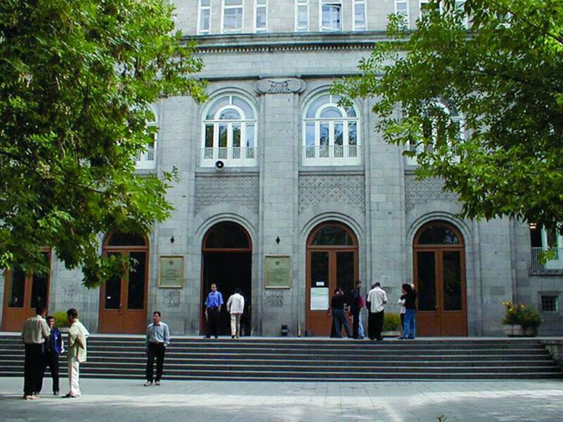 Անմխիթար ցուցանիշներ՝ ագրարային համալսարանում. «Հրապարակ»