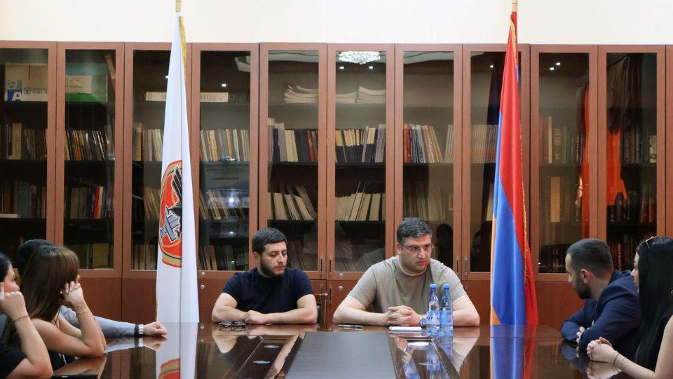 ՀՀԿ ԵԿ-ում տեղի է ունեցել Միջոցառումների կազմակերպման հարցերով հանձնաժողովի աշխատանքային հանդիպում