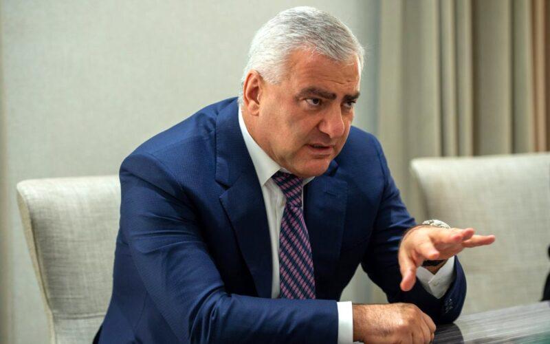 «Քո և մեր մյուս ընկերների վերադարձը բոլորիս պատվի հարցն է». Սամվել Կարապետյանը՝ Ռուբեն Վարդանյանին