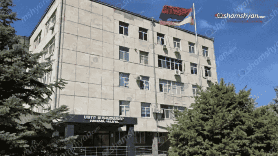 Արմավիրում 3-ամյա երեխայի վրա մանղալ է ընկել. «Սուրբ Աստվածամայր» ԲԿ-ում փրկել են նրա կյանքը
