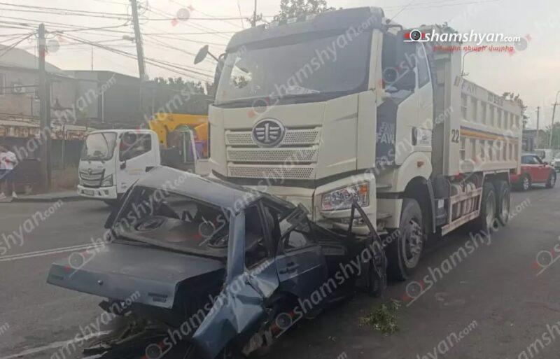 Երևանում բախվել են ուսումնական «Toyota Corolla»-ն, «Nissan»-ը, «Լադա»-ն և «FAW»-ը. կան տուժածներ