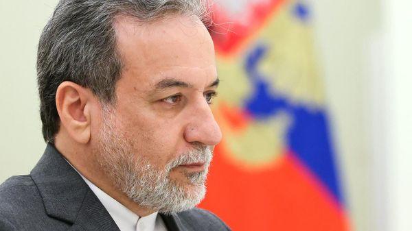 Իրանն ու Օմանը մոտ են Հորմուզի նեղուցի վերաբերյալ համաձայնության հասնելուն. Արաղչի