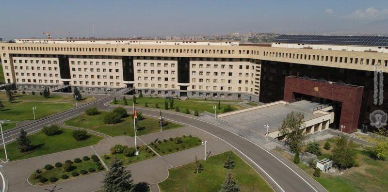 ՊՆ-ում պաշտոնատար անձանց ազատումների շարք է սպասվում․ «Ժողովուրդ»