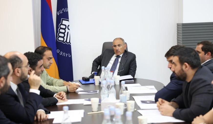 ՔՊ ողջ թիմը պայքարում է 1 մարդու դեմ, և նա Էդգար Ղազարյանն է․ «Ժողովուրդ»