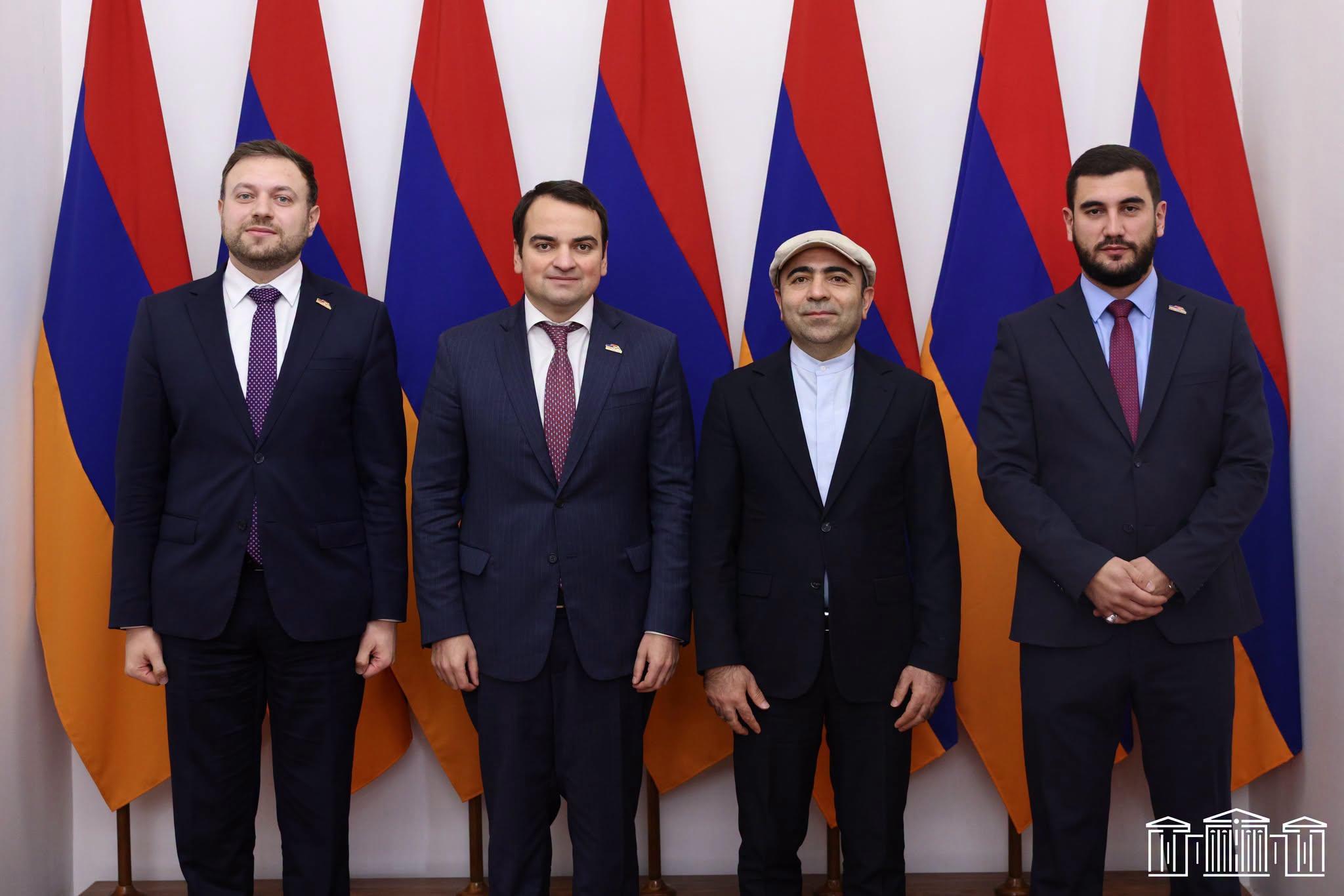 «Ուժեղ Հայաստան» խմբակցության ղեկավարն ու պատգամավորները հանդիպել են մեր երկրում Իրանի արտակարգ և լիազոր դեսպան Խալիլ Շիրղոլամիի հետ